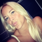 Channa - Sie sucht Sex in Garrel Profil von Channa, 29 Jahre, Sie sucht Sex in Garrel (Niedersachsen)